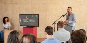 Unveil 8a21a6f614db065bb1ca2c21a5c803aede783f93e5277febbd47f37d9dbae4ca