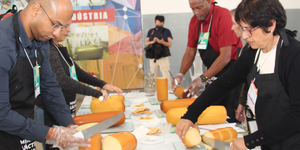 Unveil 8a21a6f614db065bb1ca2c21a5c803aede783f93e5277febbd47f37d9dbae4ca