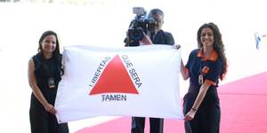 Unveil 8a21a6f614db065bb1ca2c21a5c803aede783f93e5277febbd47f37d9dbae4ca