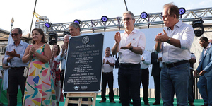 Unveil 8a21a6f614db065bb1ca2c21a5c803aede783f93e5277febbd47f37d9dbae4ca