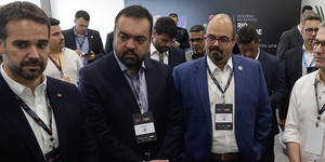 Unveil 8a21a6f614db065bb1ca2c21a5c803aede783f93e5277febbd47f37d9dbae4ca