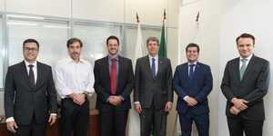 Unveil 8a21a6f614db065bb1ca2c21a5c803aede783f93e5277febbd47f37d9dbae4ca