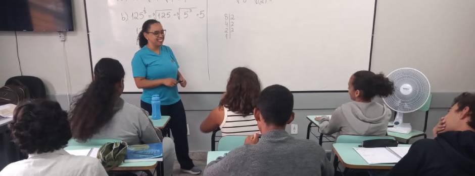 Agência Minas Gerais | Professora da rede estadual é reconhecida como uma  das melhores no ensino de matemática do país