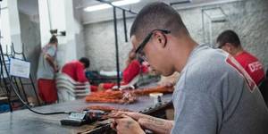 Unveil 8a21a6f614db065bb1ca2c21a5c803aede783f93e5277febbd47f37d9dbae4ca