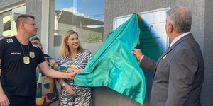 Unveil 8a21a6f614db065bb1ca2c21a5c803aede783f93e5277febbd47f37d9dbae4ca