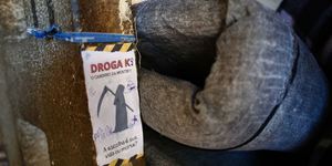 Unveil 8a21a6f614db065bb1ca2c21a5c803aede783f93e5277febbd47f37d9dbae4ca