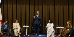 Unveil 8a21a6f614db065bb1ca2c21a5c803aede783f93e5277febbd47f37d9dbae4ca