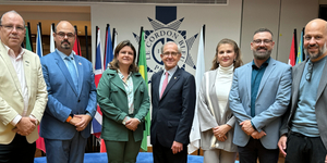 Unveil 8a21a6f614db065bb1ca2c21a5c803aede783f93e5277febbd47f37d9dbae4ca