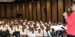 Unveil 8a21a6f614db065bb1ca2c21a5c803aede783f93e5277febbd47f37d9dbae4ca