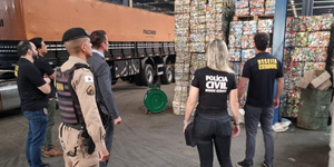 Unveil 8a21a6f614db065bb1ca2c21a5c803aede783f93e5277febbd47f37d9dbae4ca