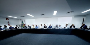 Unveil 8a21a6f614db065bb1ca2c21a5c803aede783f93e5277febbd47f37d9dbae4ca