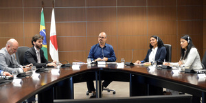 Unveil 8a21a6f614db065bb1ca2c21a5c803aede783f93e5277febbd47f37d9dbae4ca