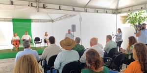 Unveil 8a21a6f614db065bb1ca2c21a5c803aede783f93e5277febbd47f37d9dbae4ca