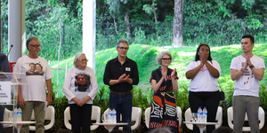 Unveil 8a21a6f614db065bb1ca2c21a5c803aede783f93e5277febbd47f37d9dbae4ca