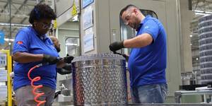 Unveil 8a21a6f614db065bb1ca2c21a5c803aede783f93e5277febbd47f37d9dbae4ca