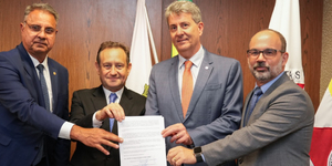 Unveil 8a21a6f614db065bb1ca2c21a5c803aede783f93e5277febbd47f37d9dbae4ca