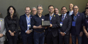 Unveil 8a21a6f614db065bb1ca2c21a5c803aede783f93e5277febbd47f37d9dbae4ca