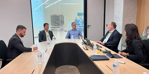 Unveil 8a21a6f614db065bb1ca2c21a5c803aede783f93e5277febbd47f37d9dbae4ca