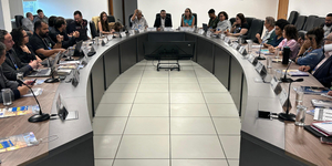 Unveil 8a21a6f614db065bb1ca2c21a5c803aede783f93e5277febbd47f37d9dbae4ca