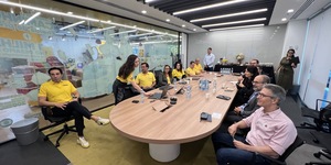 Unveil 8a21a6f614db065bb1ca2c21a5c803aede783f93e5277febbd47f37d9dbae4ca