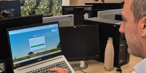 Unveil 8a21a6f614db065bb1ca2c21a5c803aede783f93e5277febbd47f37d9dbae4ca