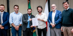 Unveil 8a21a6f614db065bb1ca2c21a5c803aede783f93e5277febbd47f37d9dbae4ca