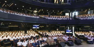 Unveil 8a21a6f614db065bb1ca2c21a5c803aede783f93e5277febbd47f37d9dbae4ca