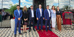 Unveil 8a21a6f614db065bb1ca2c21a5c803aede783f93e5277febbd47f37d9dbae4ca