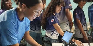 Unveil 8a21a6f614db065bb1ca2c21a5c803aede783f93e5277febbd47f37d9dbae4ca