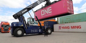 Unveil 8a21a6f614db065bb1ca2c21a5c803aede783f93e5277febbd47f37d9dbae4ca